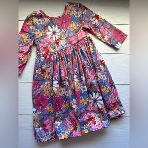 Mila and Rose girls play dress